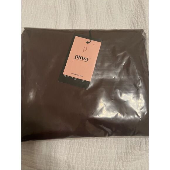 New Scoop Tank Hourglass Shapewear Bodysuit - Picture 9 of 10